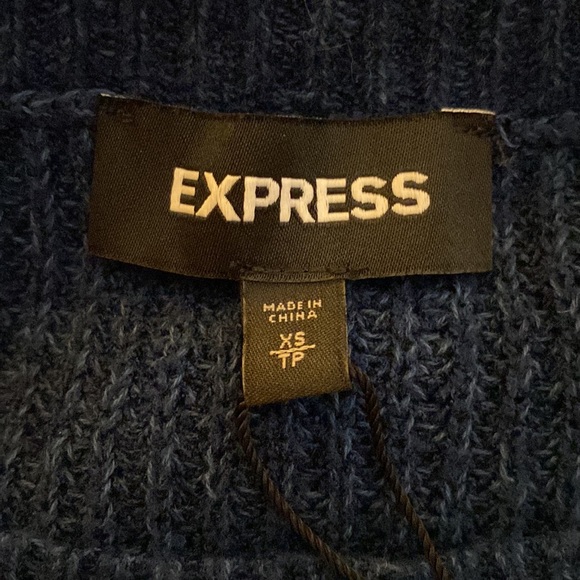 Express Sweater - Picture 3 of 5